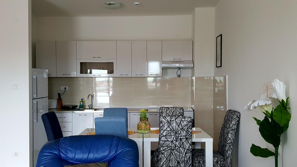 Zebra Apartment Podgorica Exterior photo