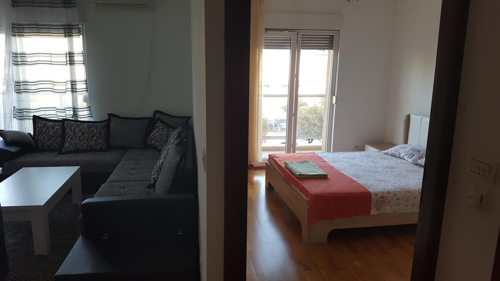 Zebra Apartment Podgorica Exterior photo