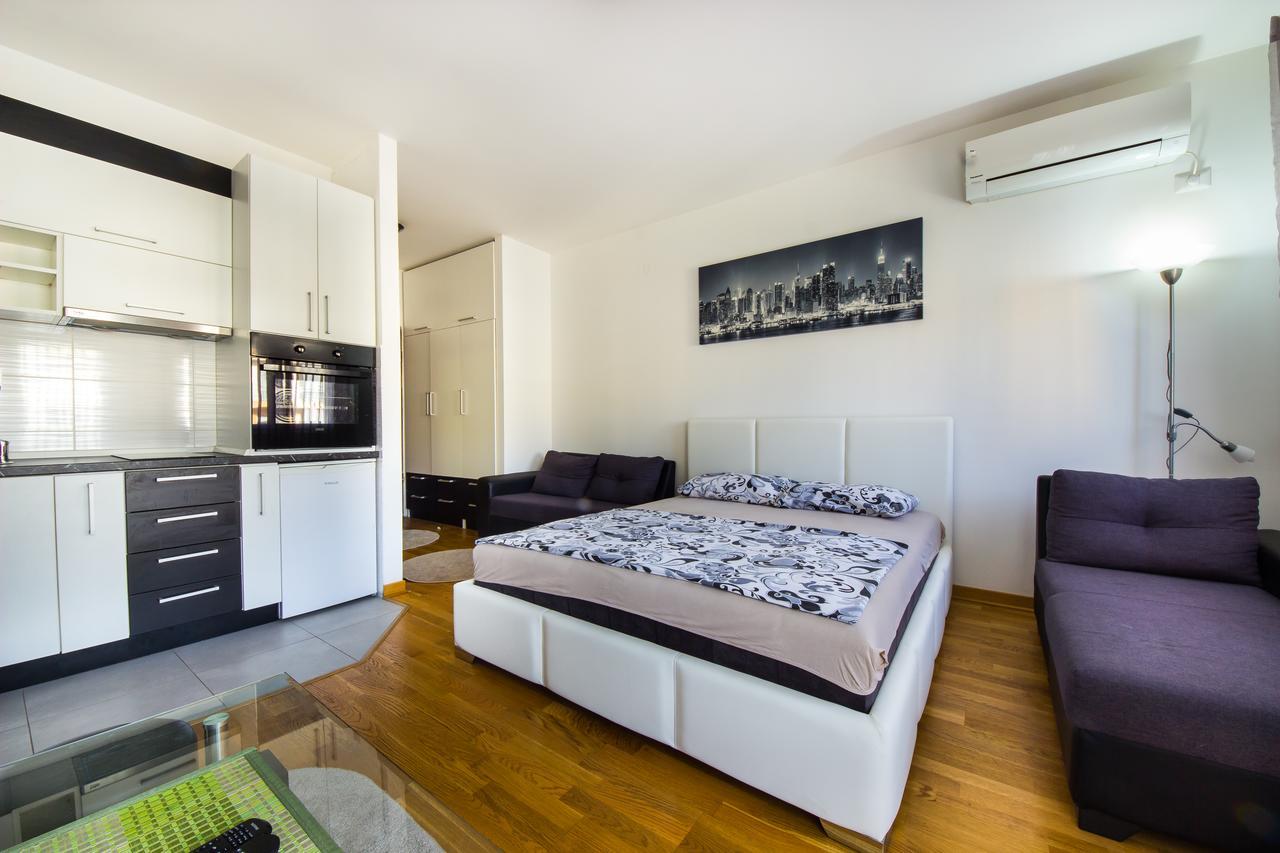 Zebra Apartment Podgorica Exterior photo