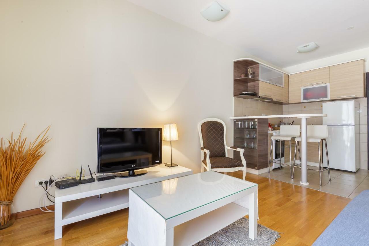 Zebra Apartment Podgorica Exterior photo